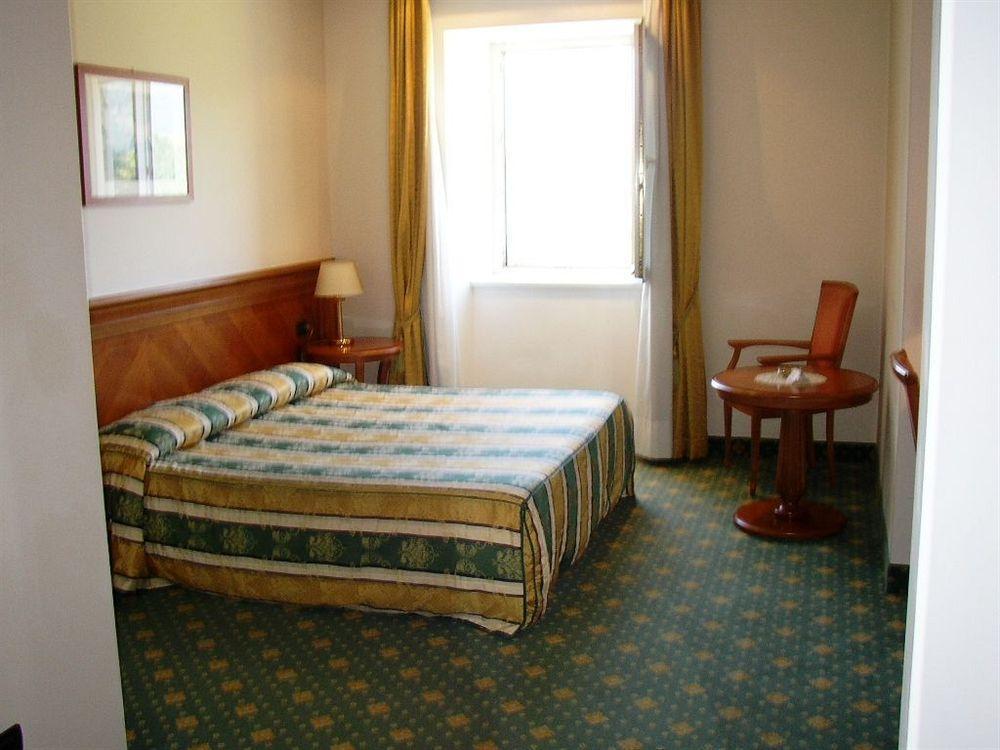 Hotel Eden Левико-Терме Экстерьер фото